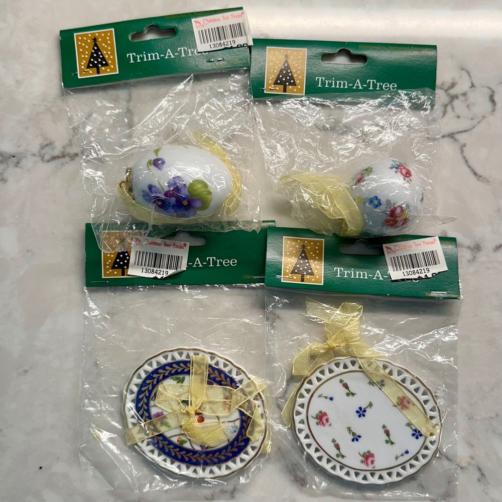 Vintage 90s Trim A Tree Floral Porcelain Christmas Ornaments Set 4‎ Cottagecore